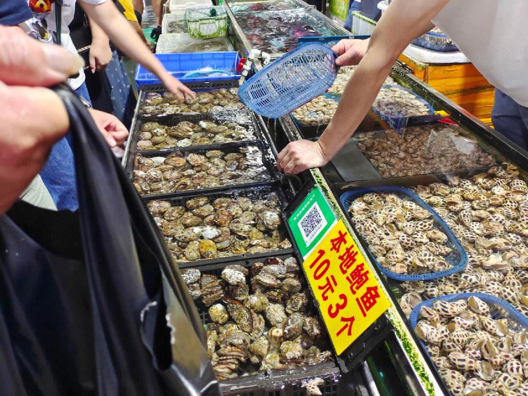 霞山水產(chǎn)品批發(fā)市場(chǎng)日用百貨銷(xiāo)售 多元經(jīng)營(yíng)與便民新選擇